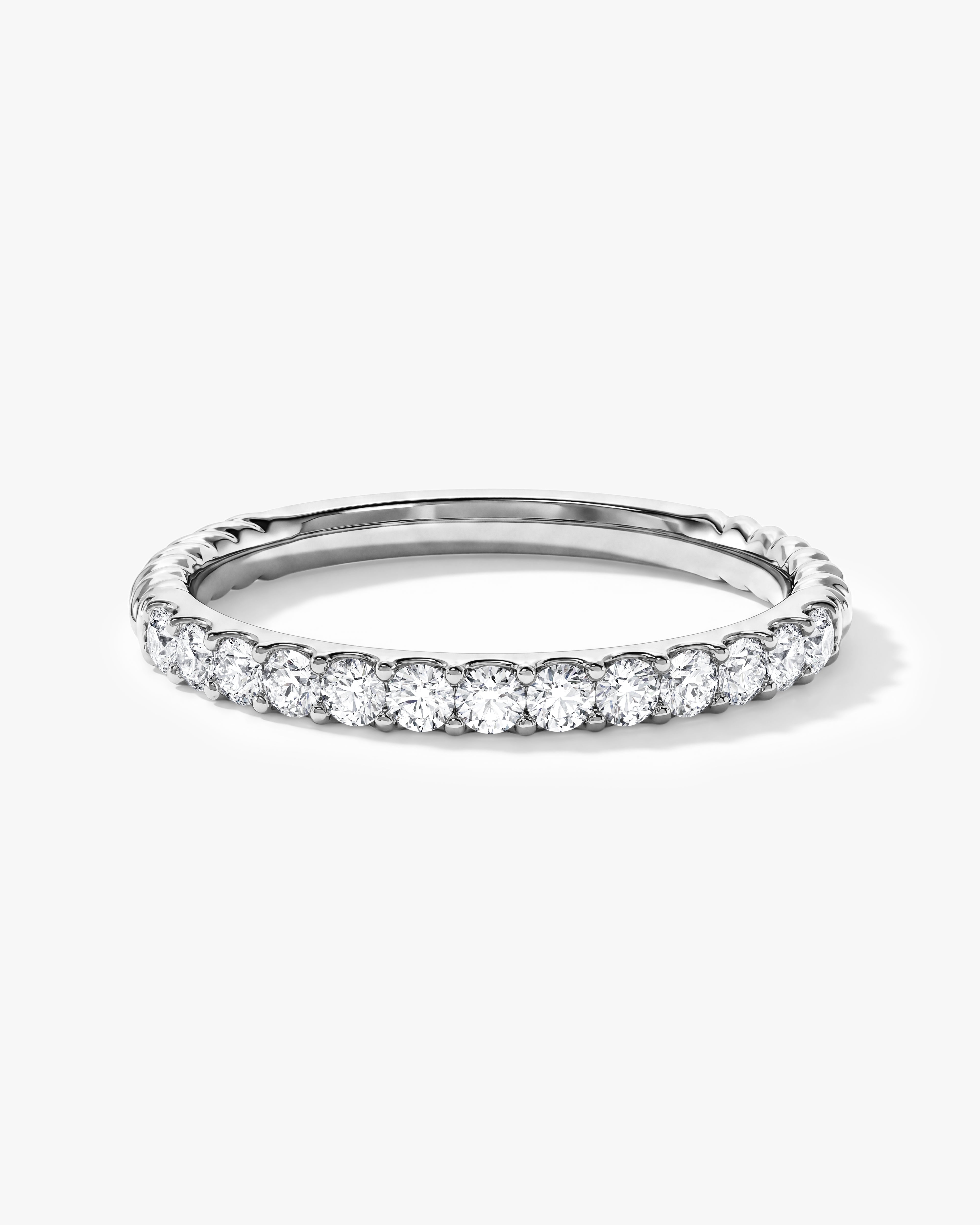 Gedrehter Pavé Ring