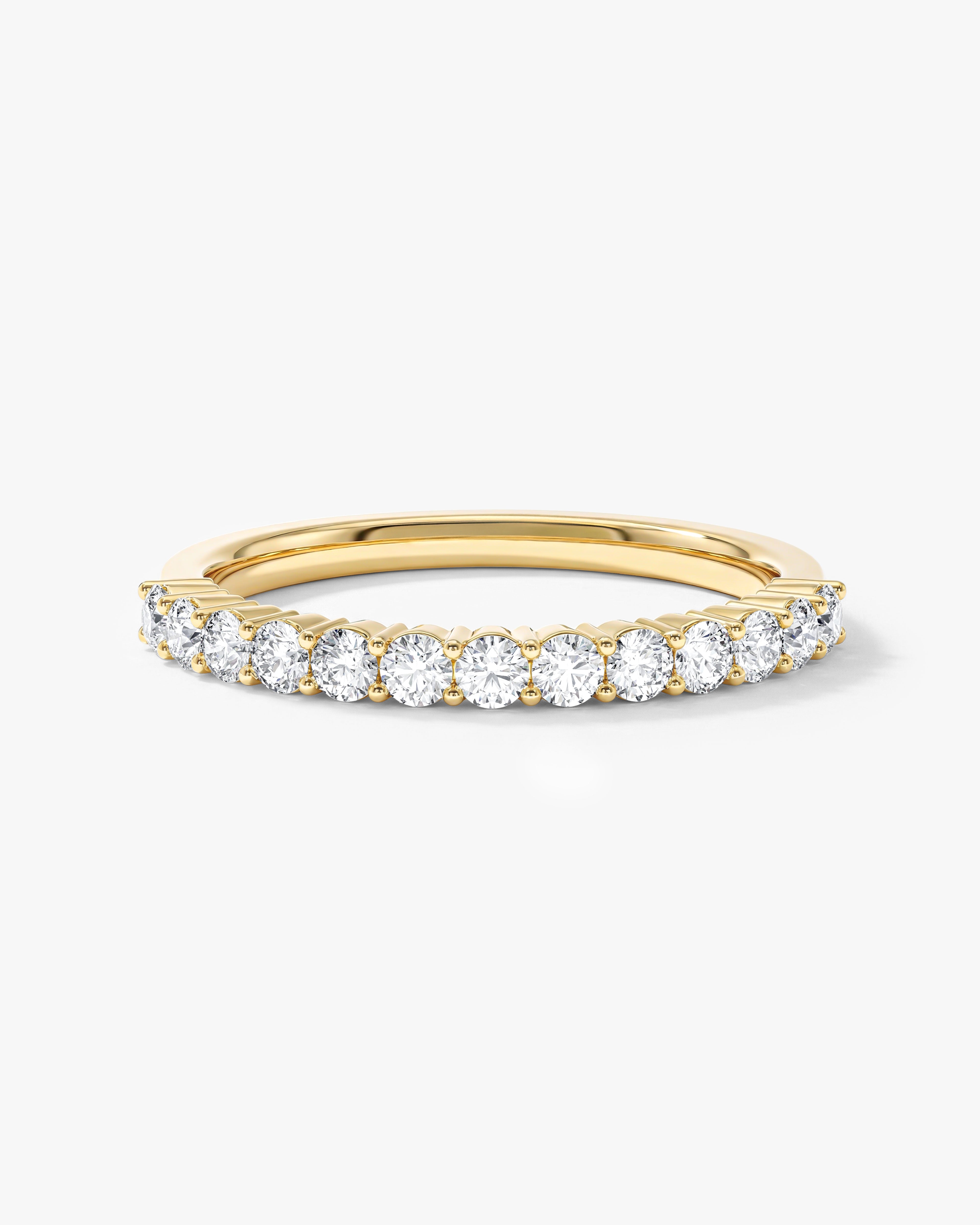Fassettierter Ewigkeitsring (0,50 CT TW, halb besetzt)