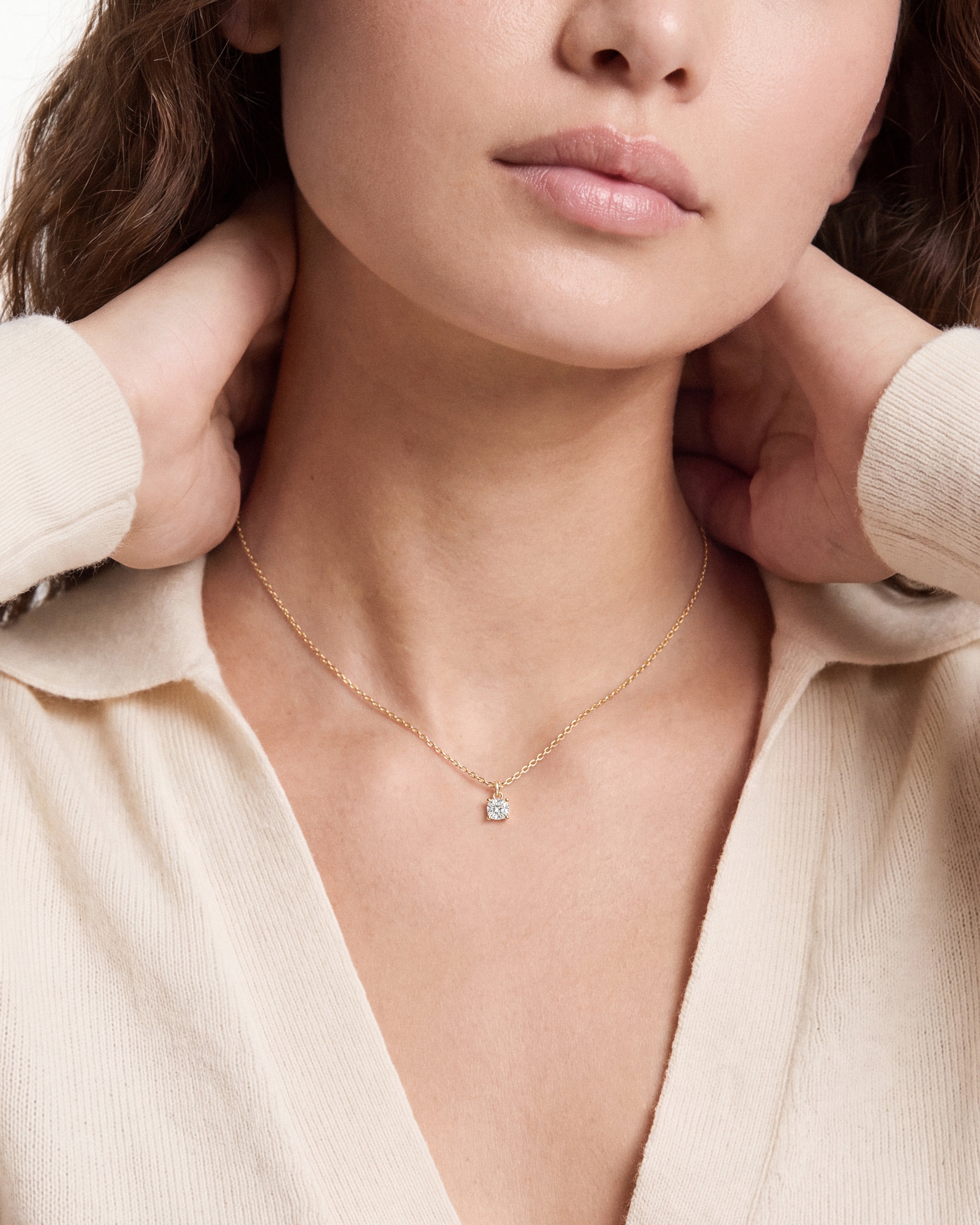 Solitär Anhänger mit Cushion-Schliff (0,50 CT)