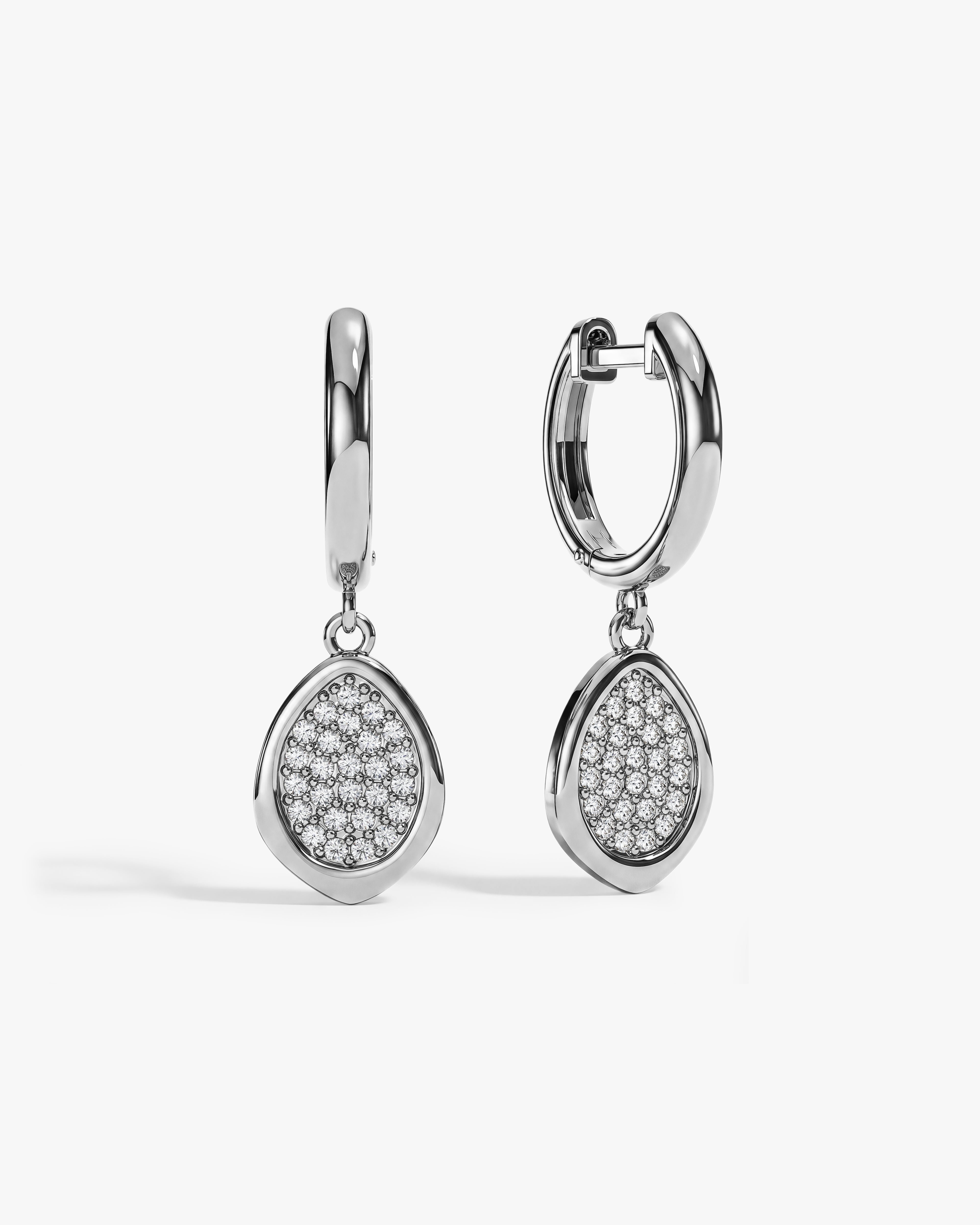 EAR0000313-WHITE
