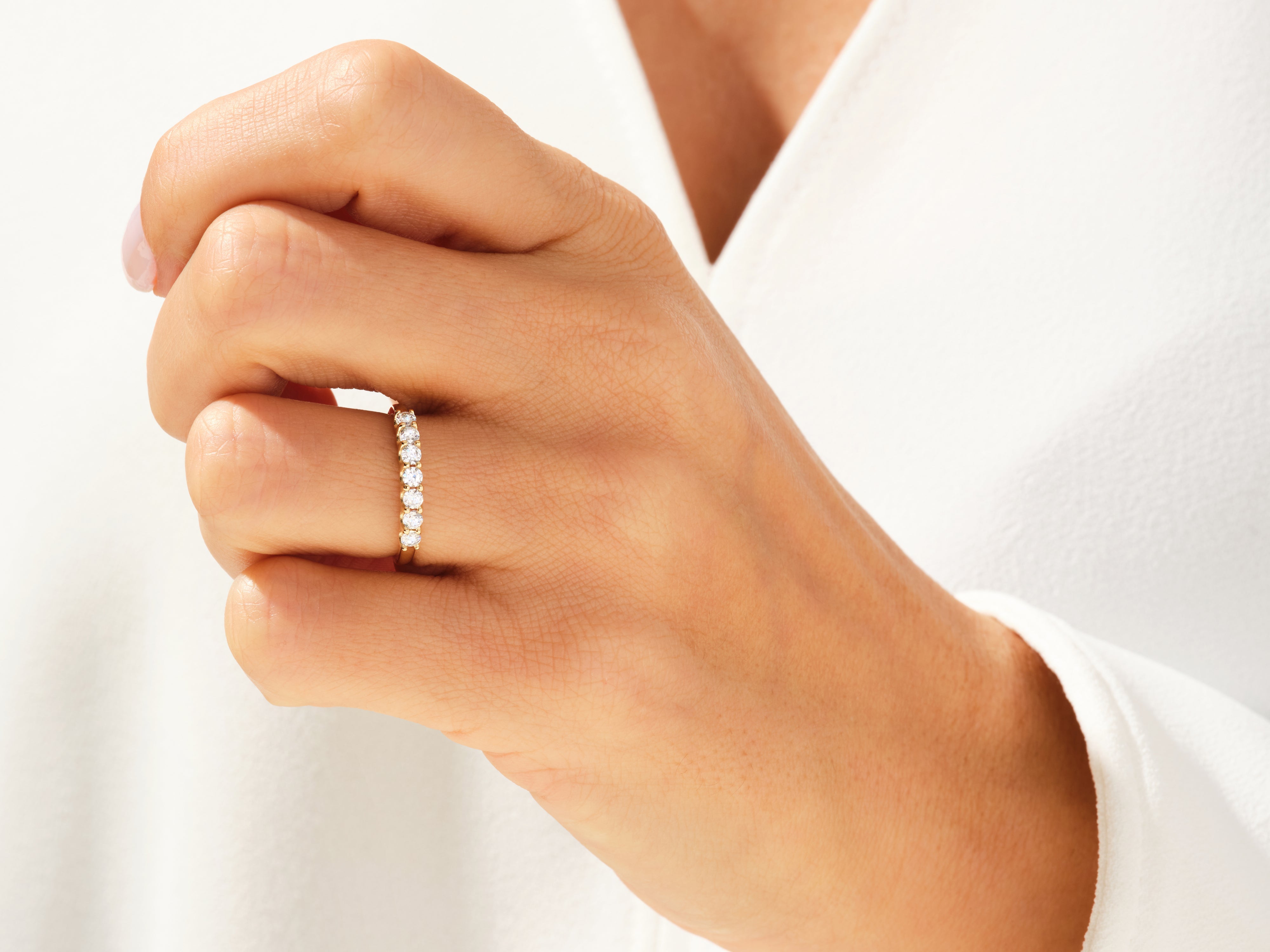 U-Krappen Sieben-Stein Diamant-Jubiläumsring (0,35 CT TW)