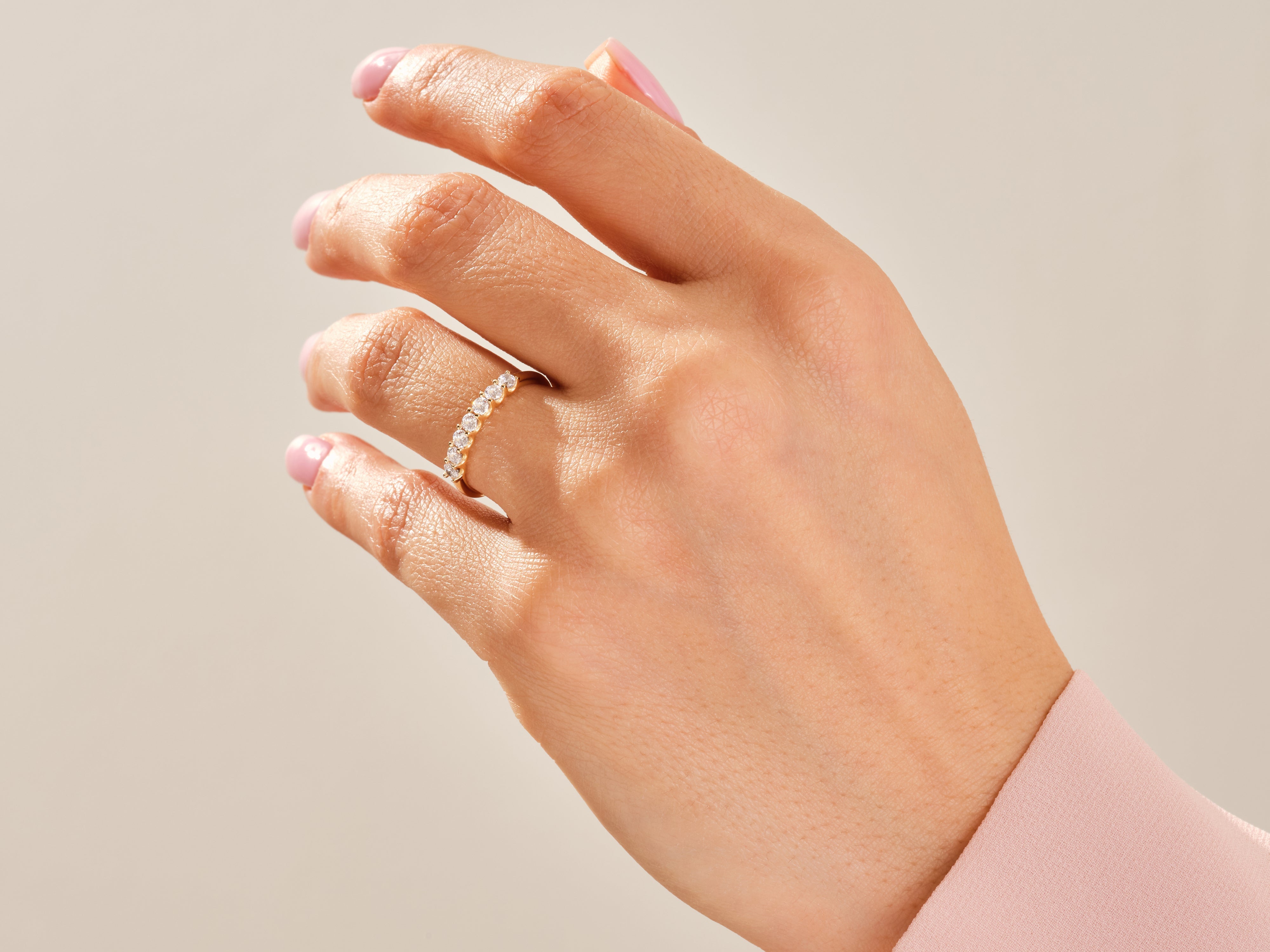 U-Krappen Sieben-Stein Diamant-Jubiläumsring (0,35 CT TW)