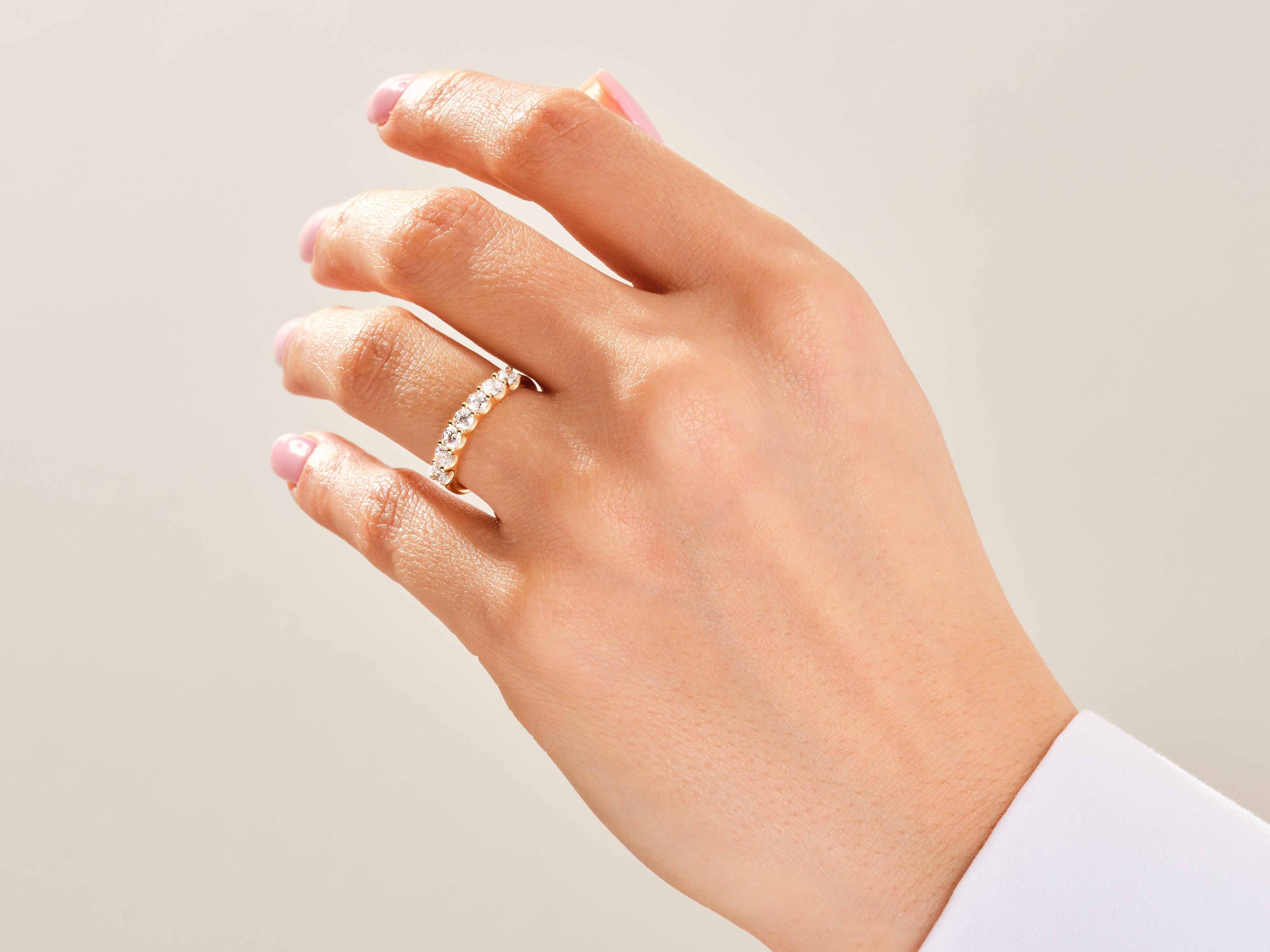 U-Krappen Sieben-Stein Diamant-Jubiläumsring (0,70 CT TW)