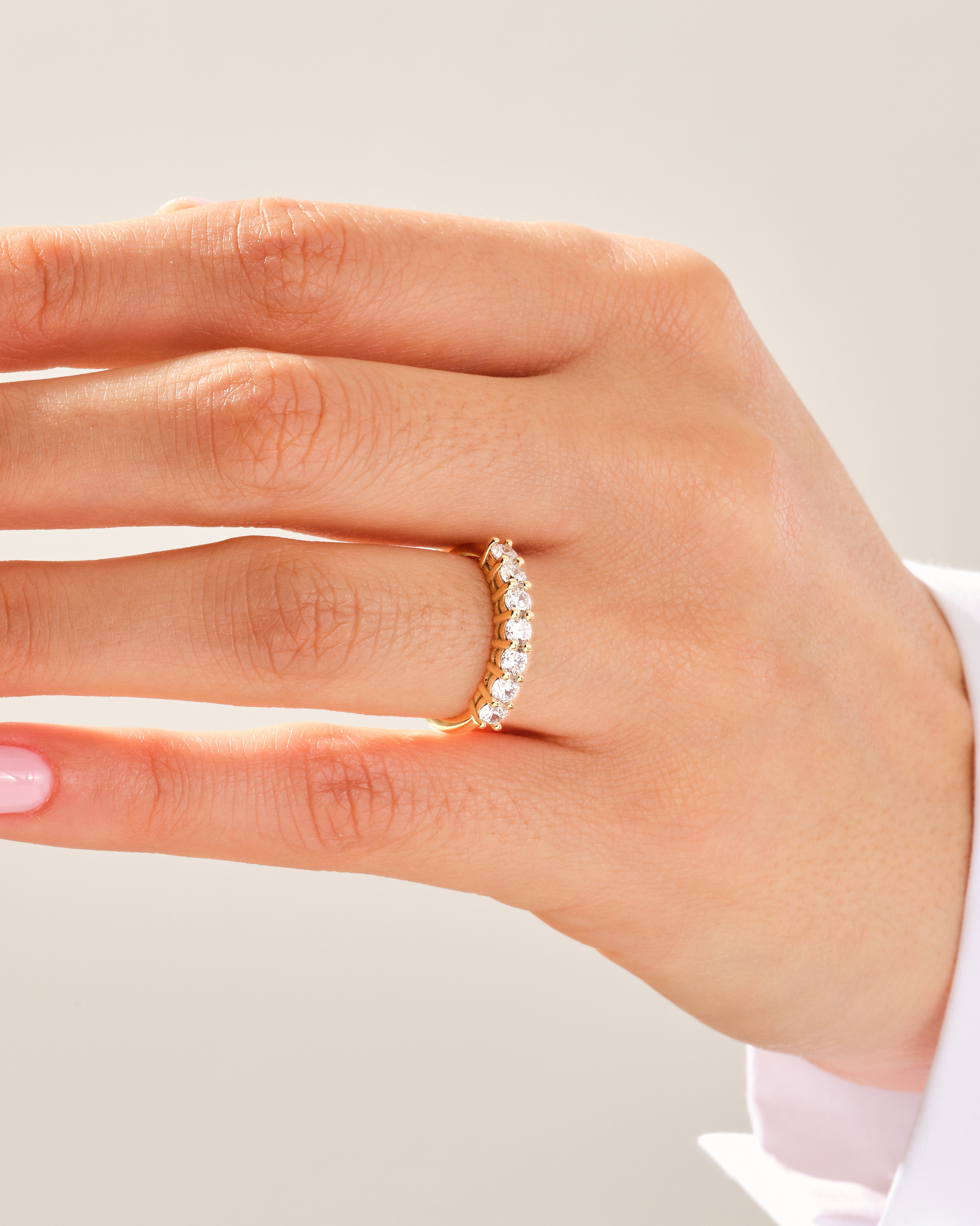 Klassischer Sieben-Stein Jubiläumsring (0,70 CT TW)