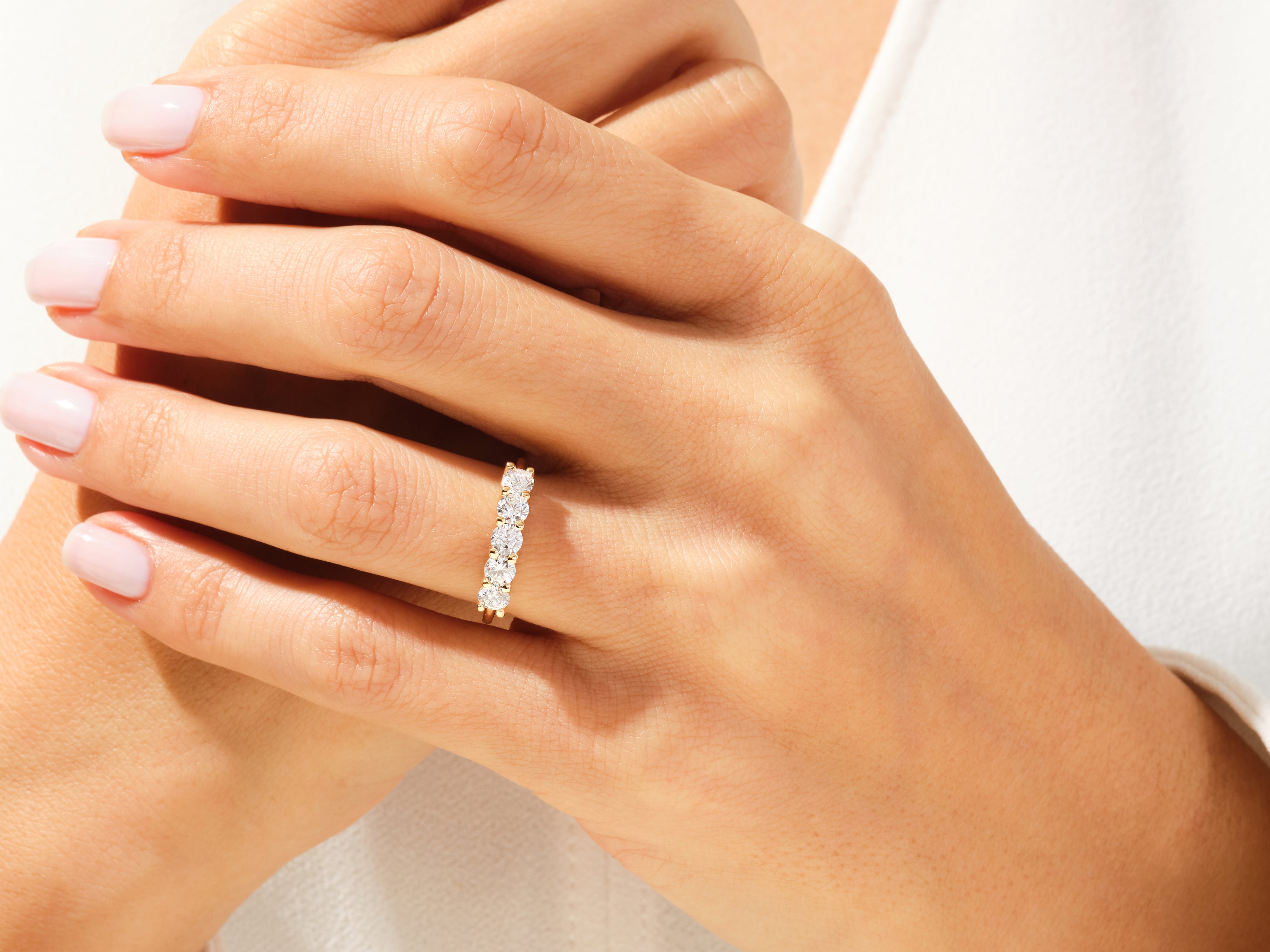 Klassischer Fünf-Stein Diamant-Jubiläumsring (1,00 CT TW)