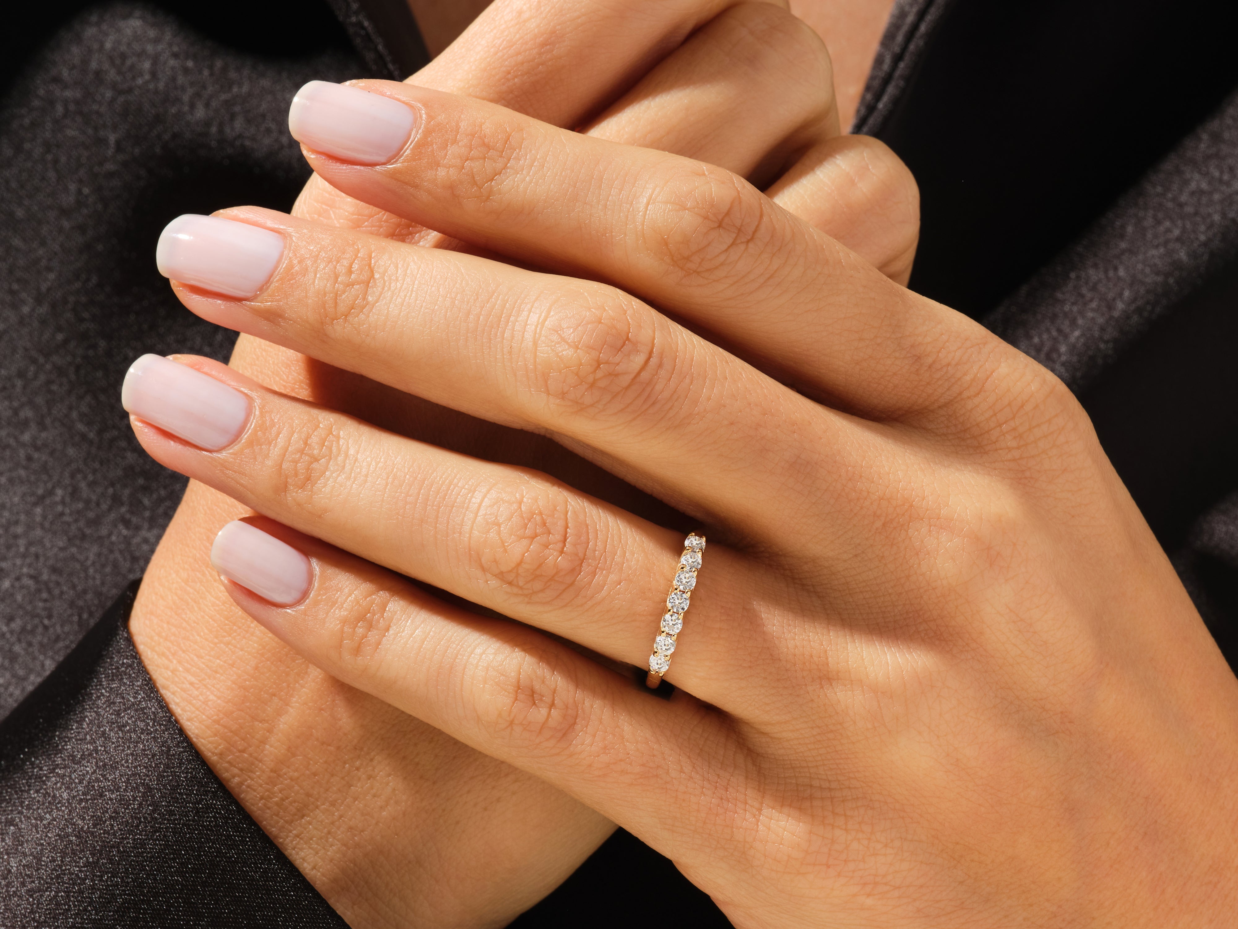 Sieben-Stein Gitter-Diamant-Jubiläumsring (0,35 CT TW)