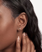 Ovale Ohrstecker (0,25 ct tw)