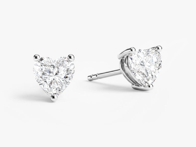 Herzensförmige Ohrstecker (1,00 ct tw)