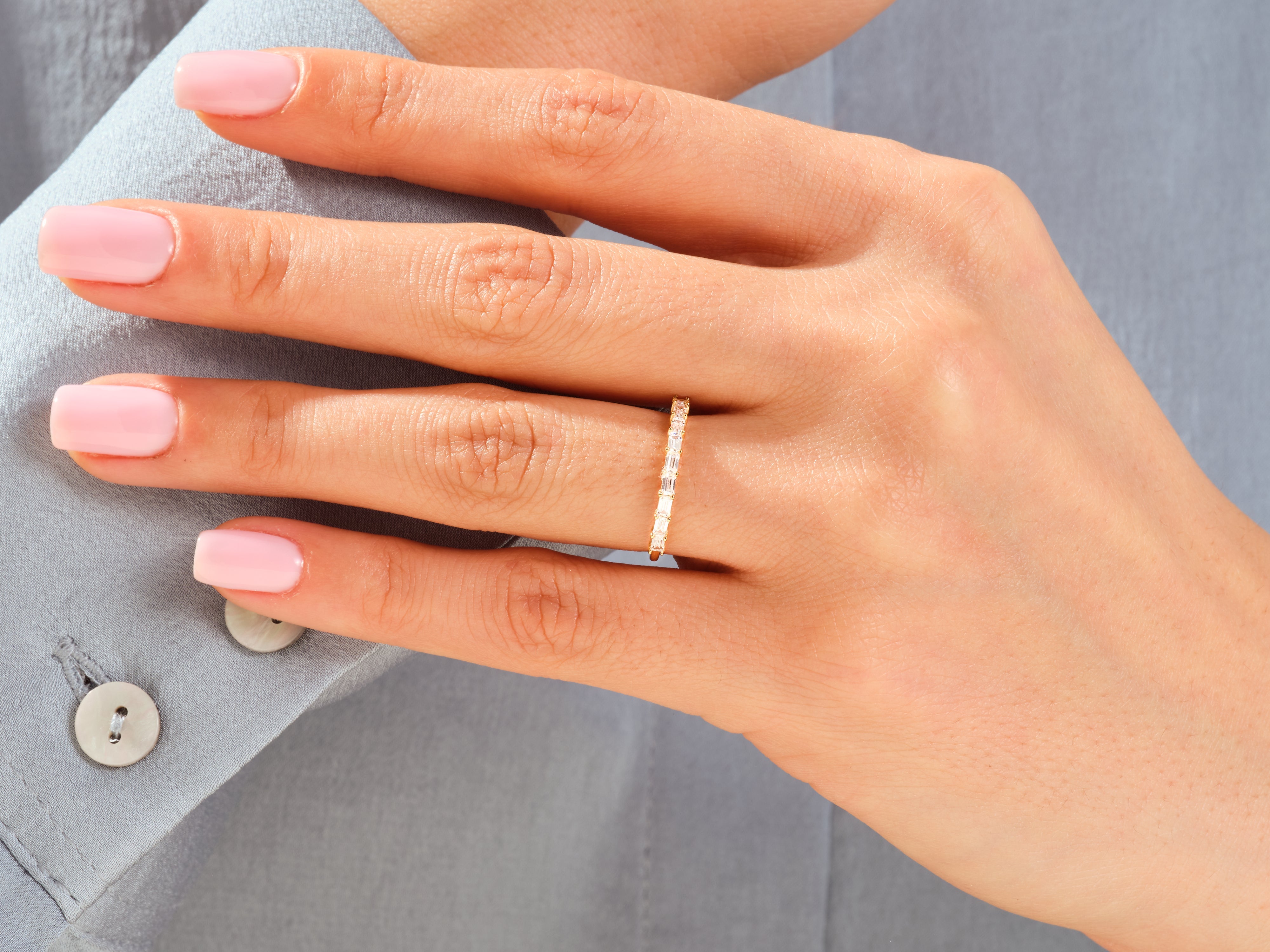 Horizontaler Baguetteschliff-Diamant-Ehering