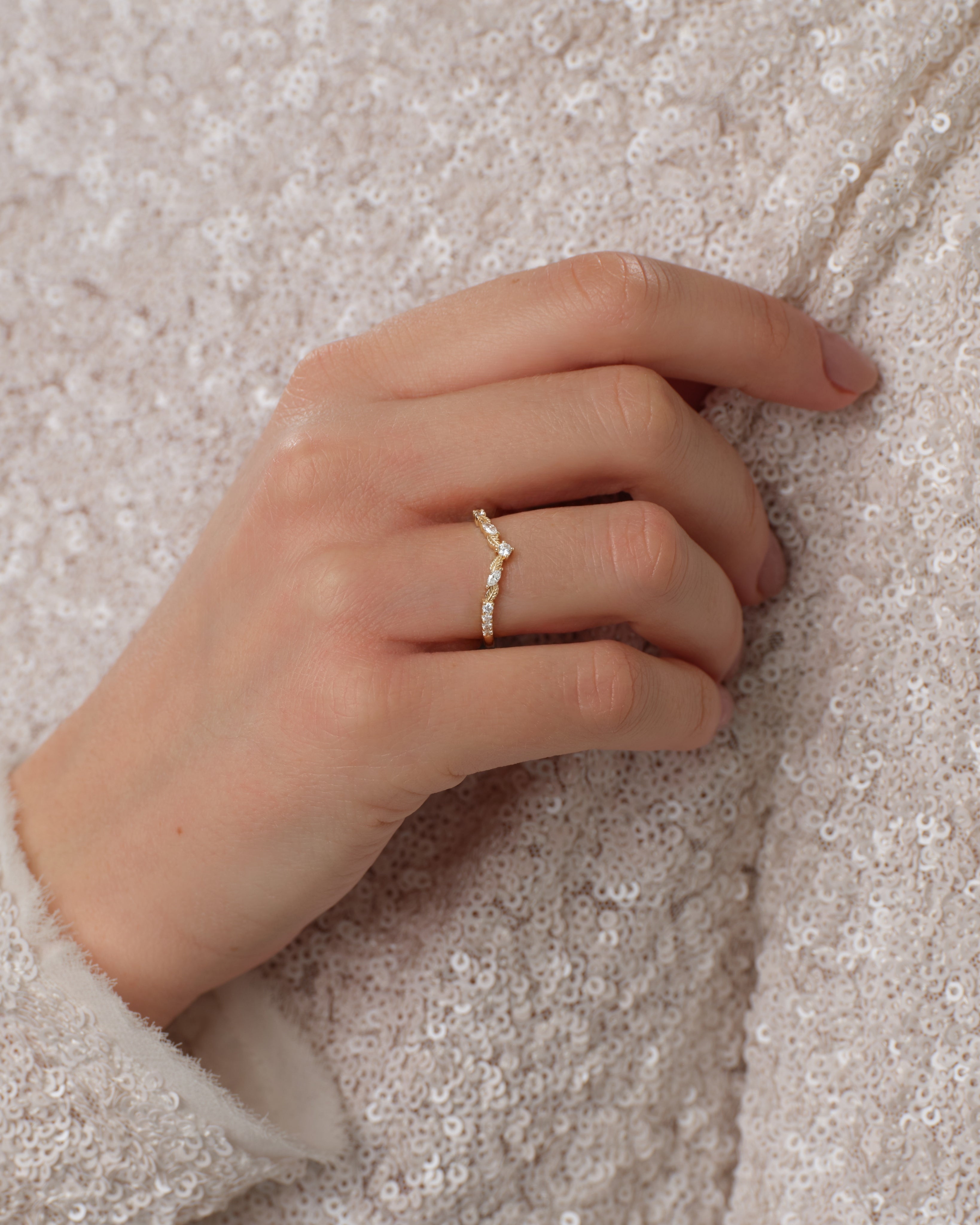 Petal Ewigkeitsring im Nesting Design (0,20 CT TW)