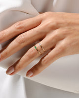 Geburtsstein-Ring in Bezel und Baguette