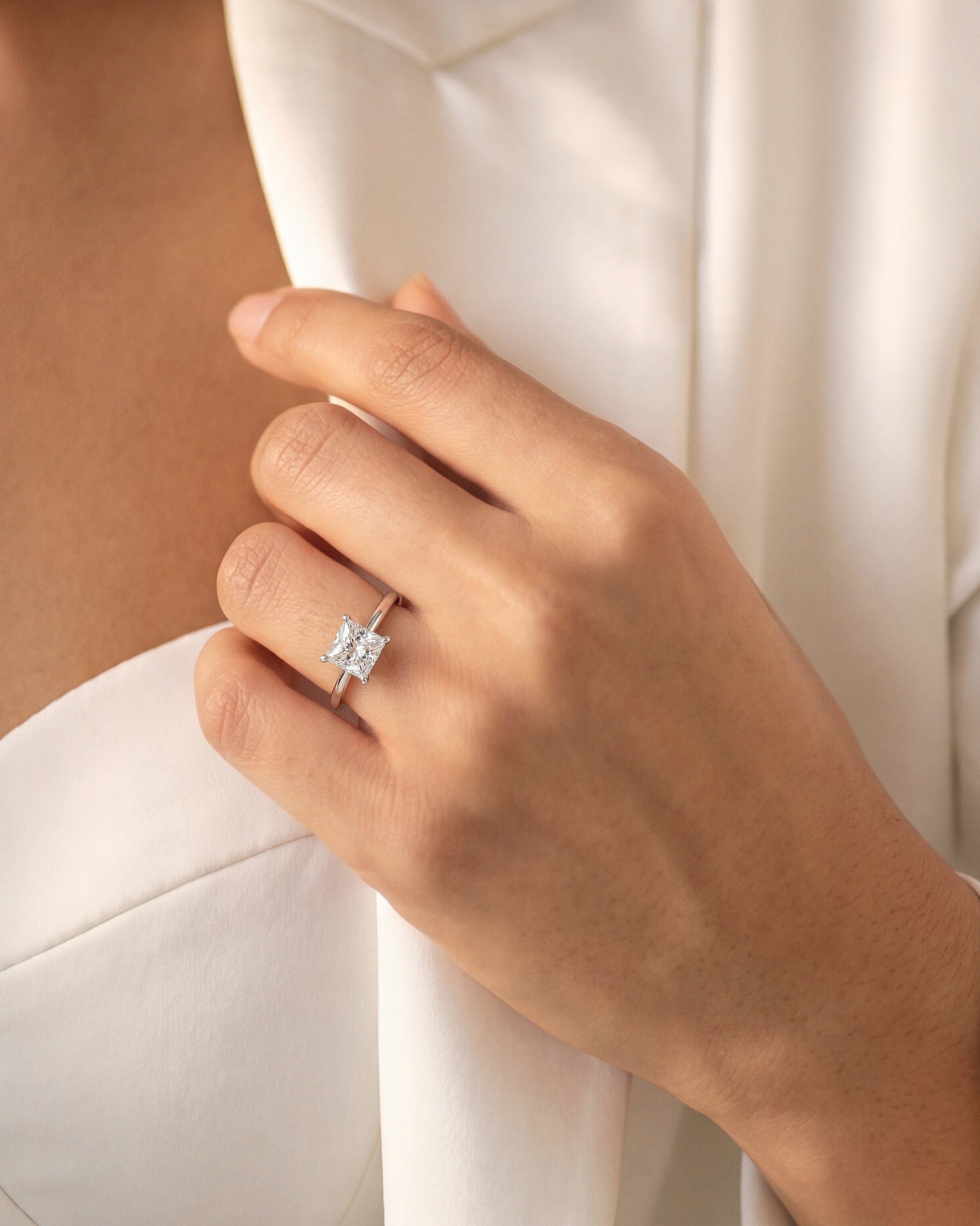 Moissanit Verlobungsring im Prinzessschliff (2,00 CT)