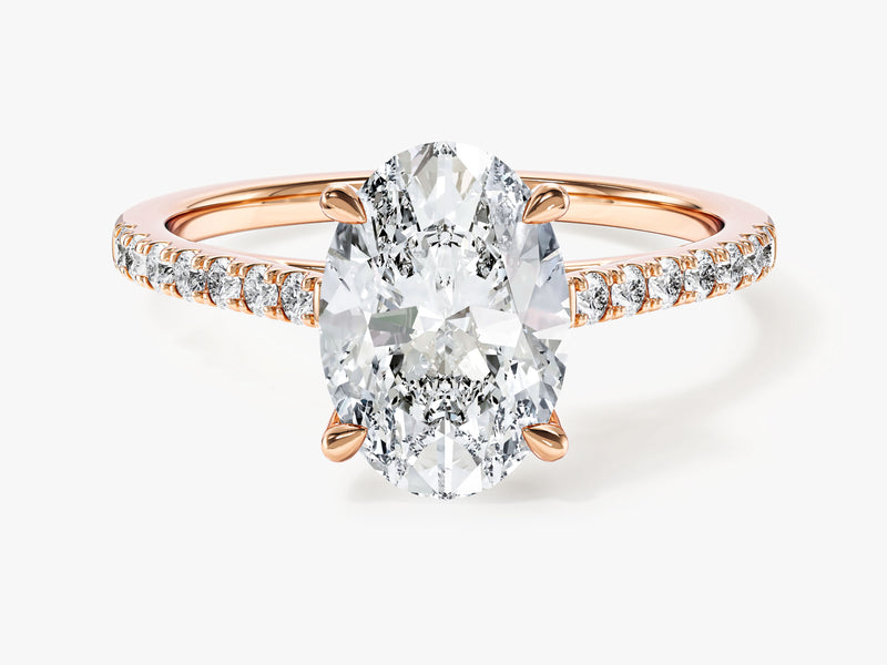 Moissanit Verlobungsring im Ovalschliff mit Pave-Seitensteinen (2,00 CT)