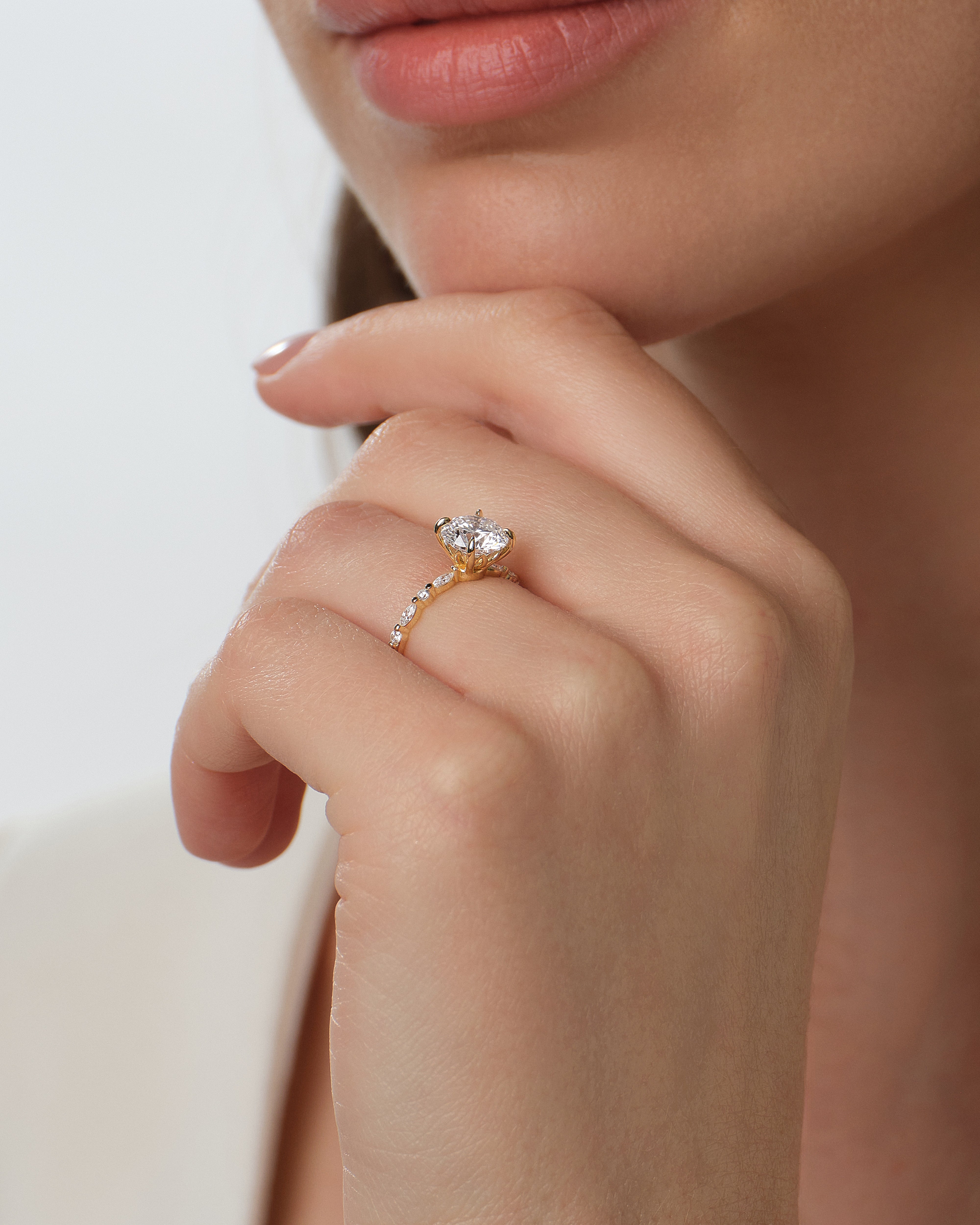 Alternating Marquise Sidestone Lab Grown Diamond Engagement Ring (1.00 CT)