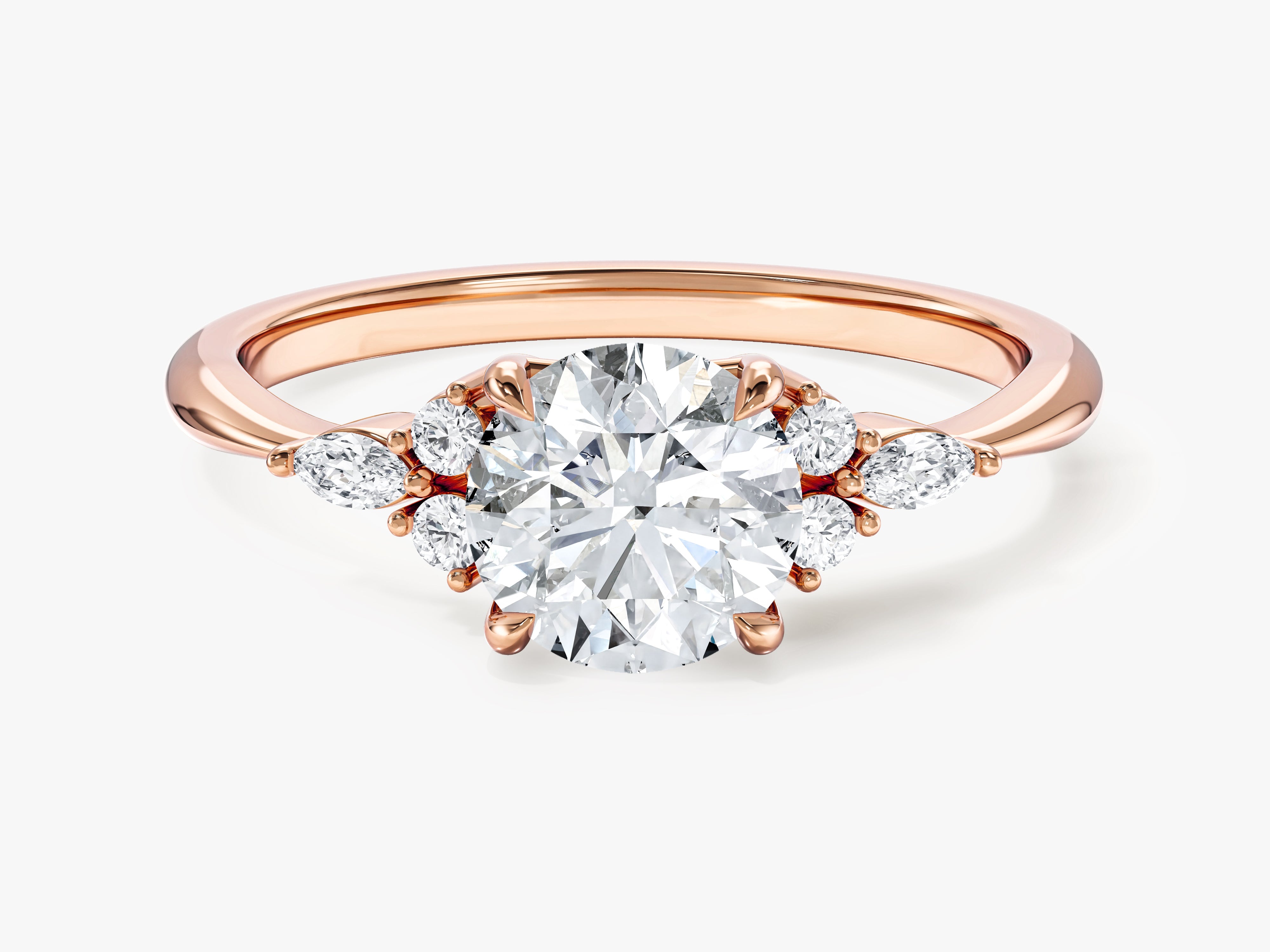 Moissanit Verlobungsring im Rundschliff mit Cluster-Akzent (1,00 CT)