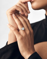 Labordiamant Verlobungsring im Kissenschliff (3,00 CT TW)