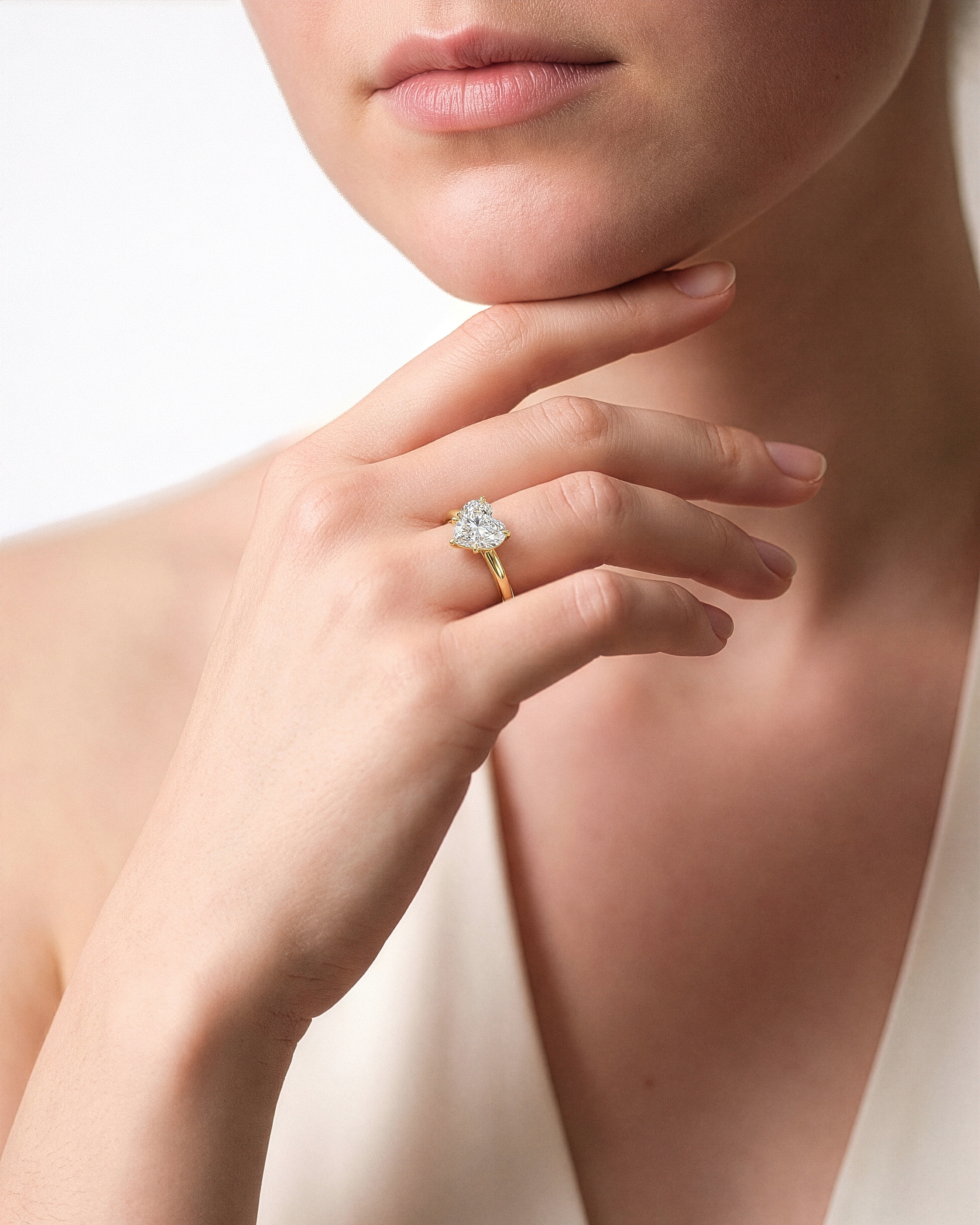 Labordiamant Verlobungsring im Herzschliff(3,00 CT TW)