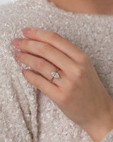 Moissanit Verlobungsring im Marquiseschliff  (1,50 CT)