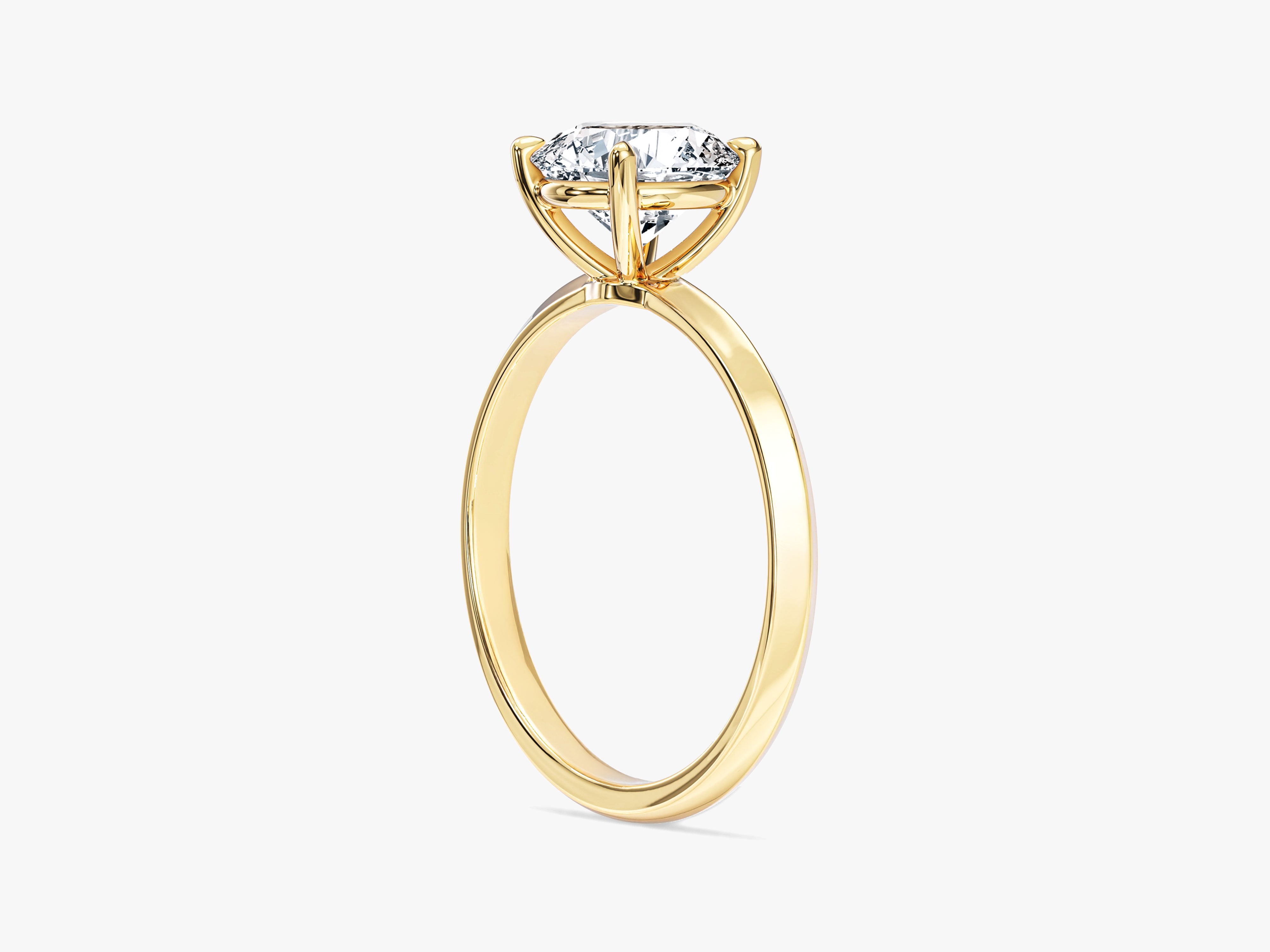 Moissanit Verlobungsring im Rundschliff mit Messer-Kante und 4-Krappen-Fassung (1,50 CT)