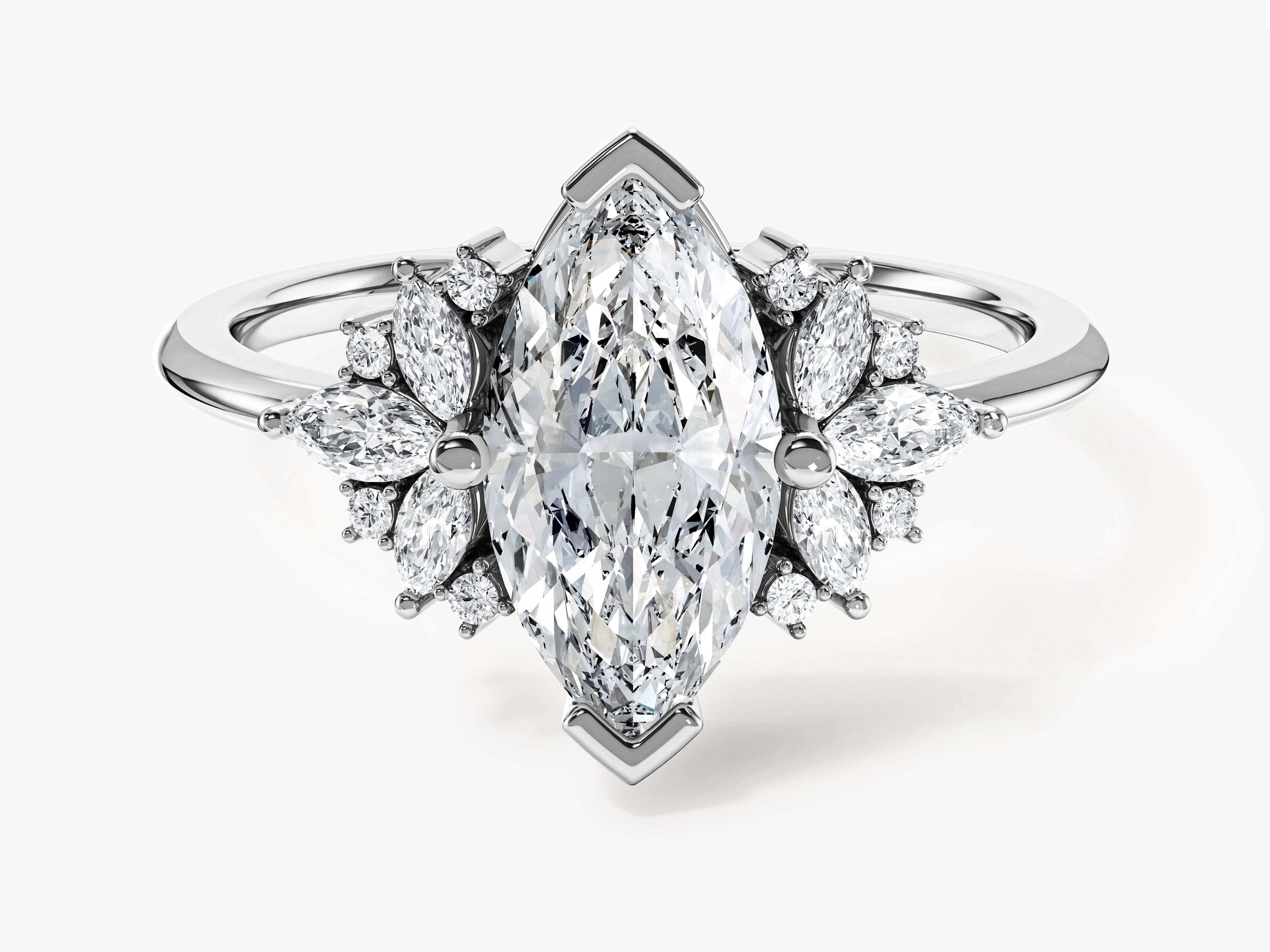 Vintage Moissanit Verlobungsring mit Marquise-Cluster (1,50 CT)