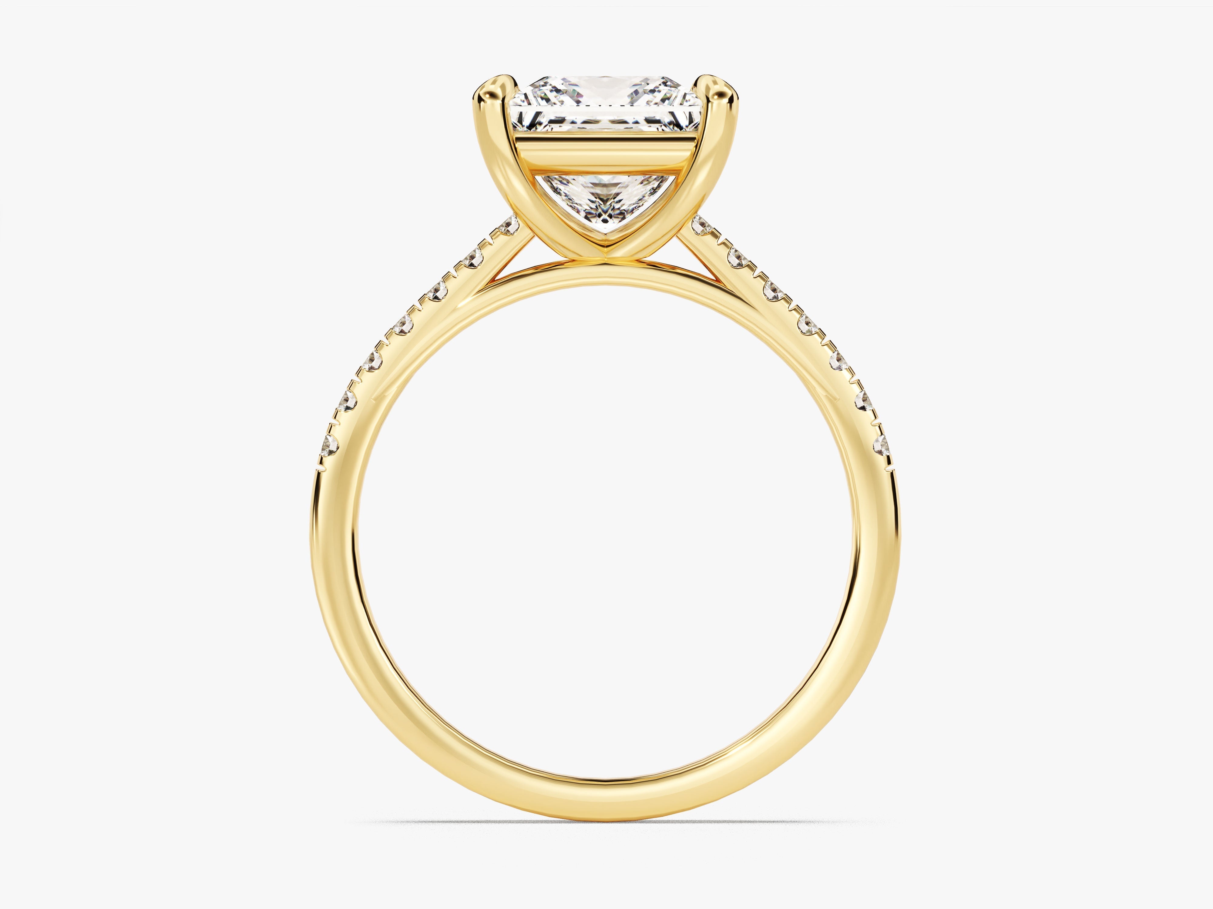 Labordiamant Verlobungsring im Prinzessschliff mit Pave-Seitensteinen (2.00 CT)