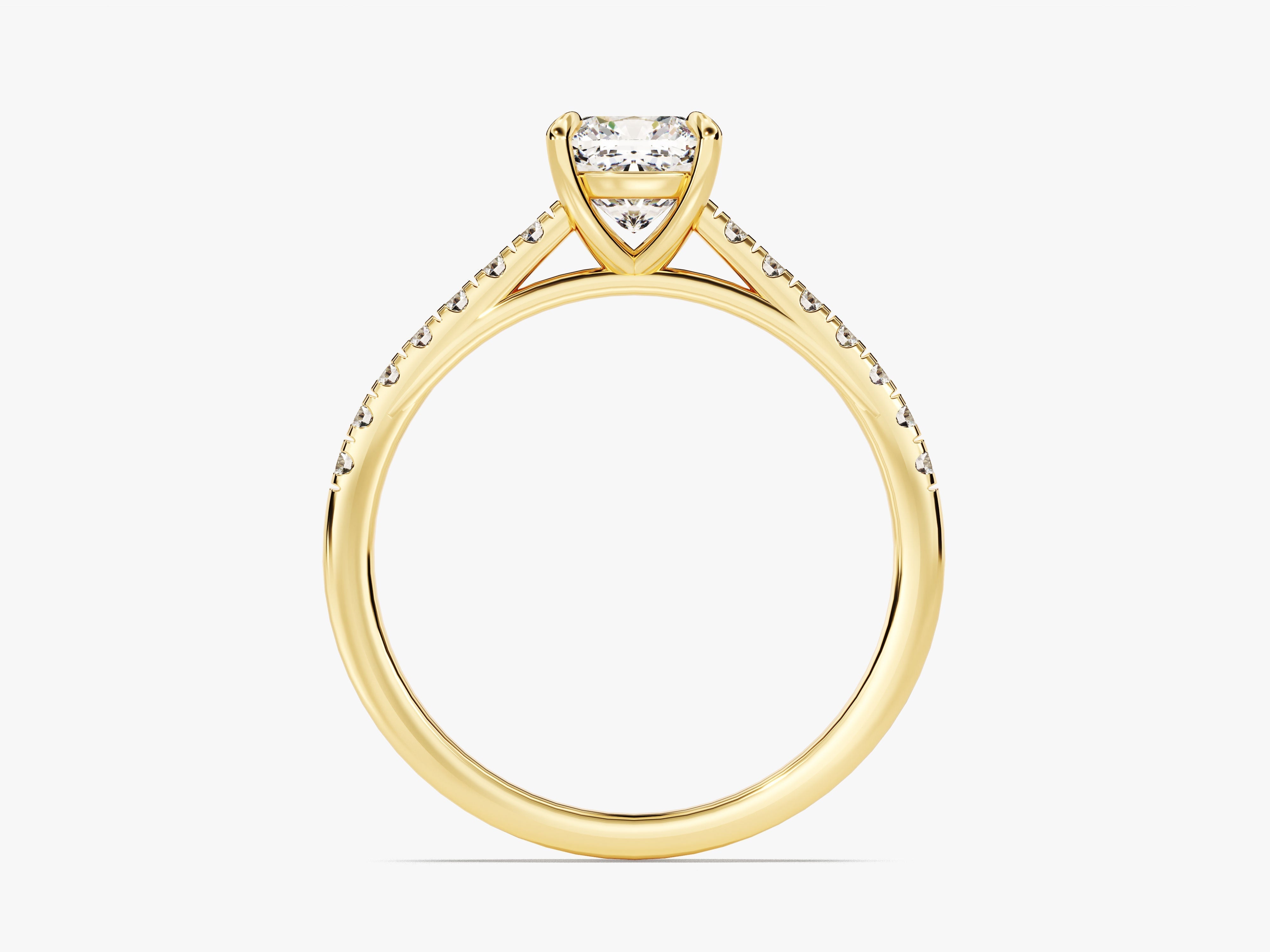 Moissanit Verlobungsring im Kissenschliff mit Pave-Seitensteinen (1.00 CT)