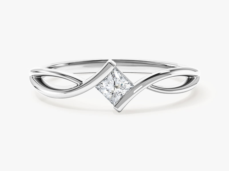 Prinzessin Moissanit Versprechensring mit gedrehter Ringschiene