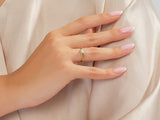 Moissanit-Verlobungsring mit Split-Shank-Ringschiene
