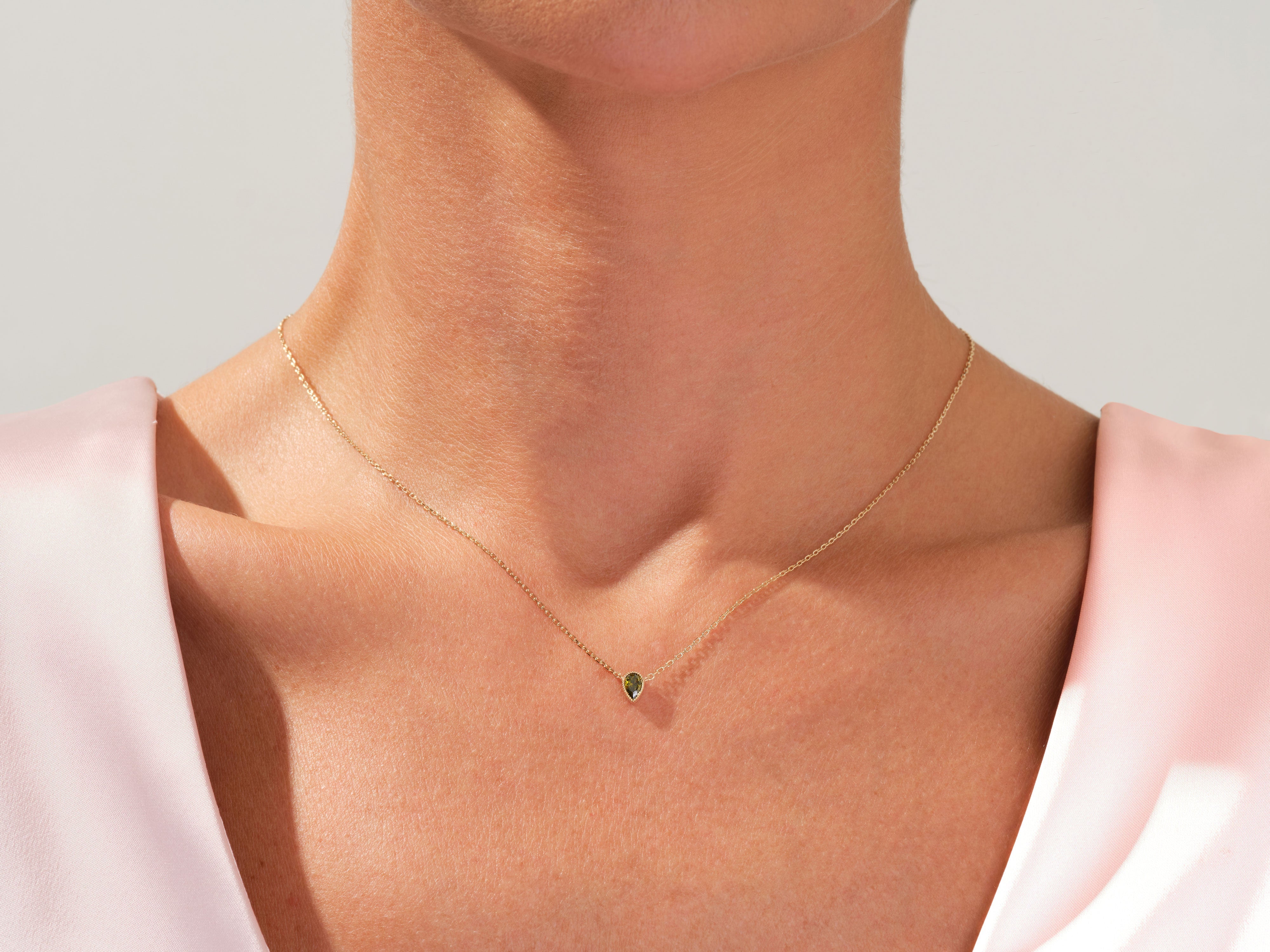 Bezel Tropfen-Geburtsstein-Halskette