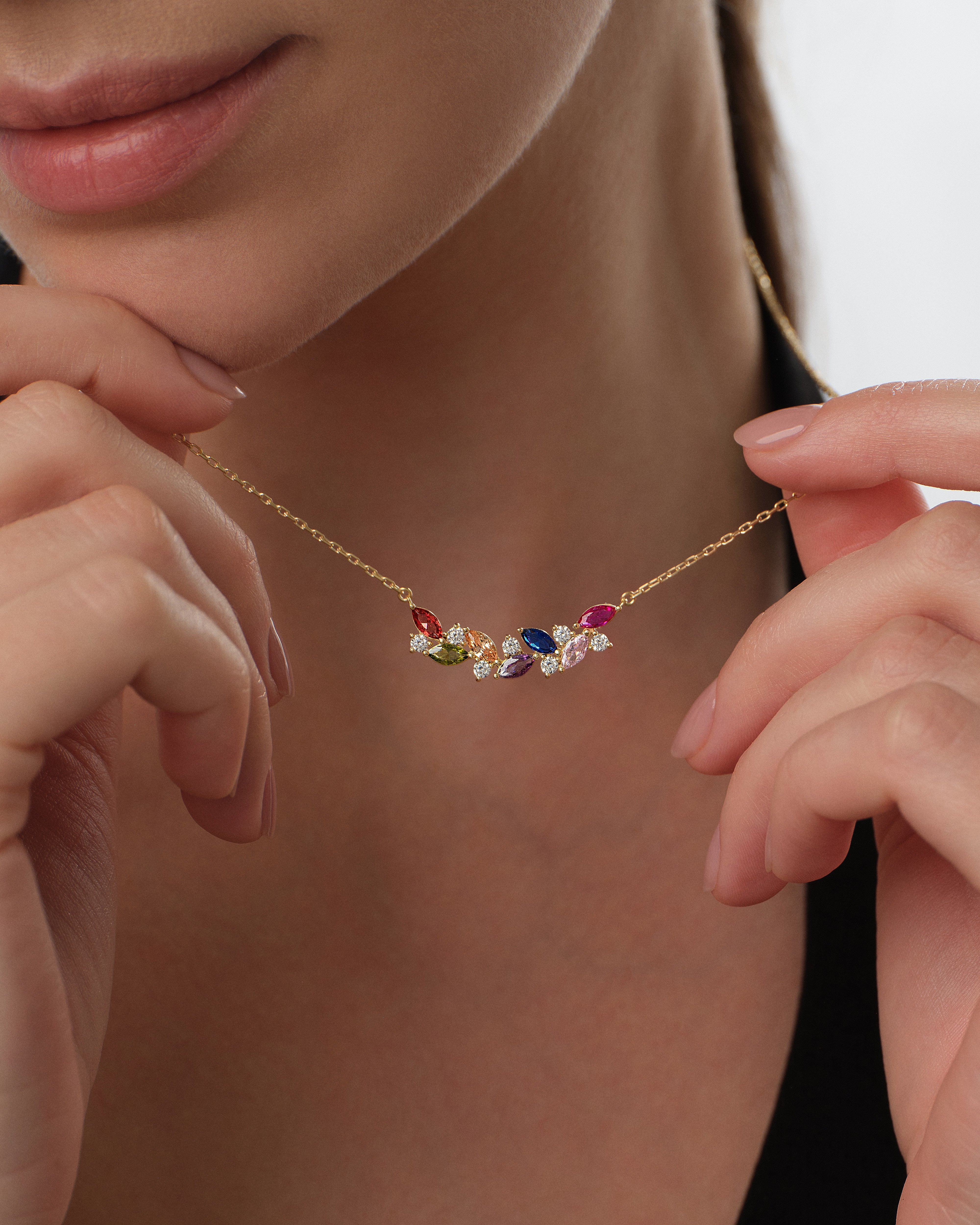 Marquise Halskette mit mehreren Geburtssteinen