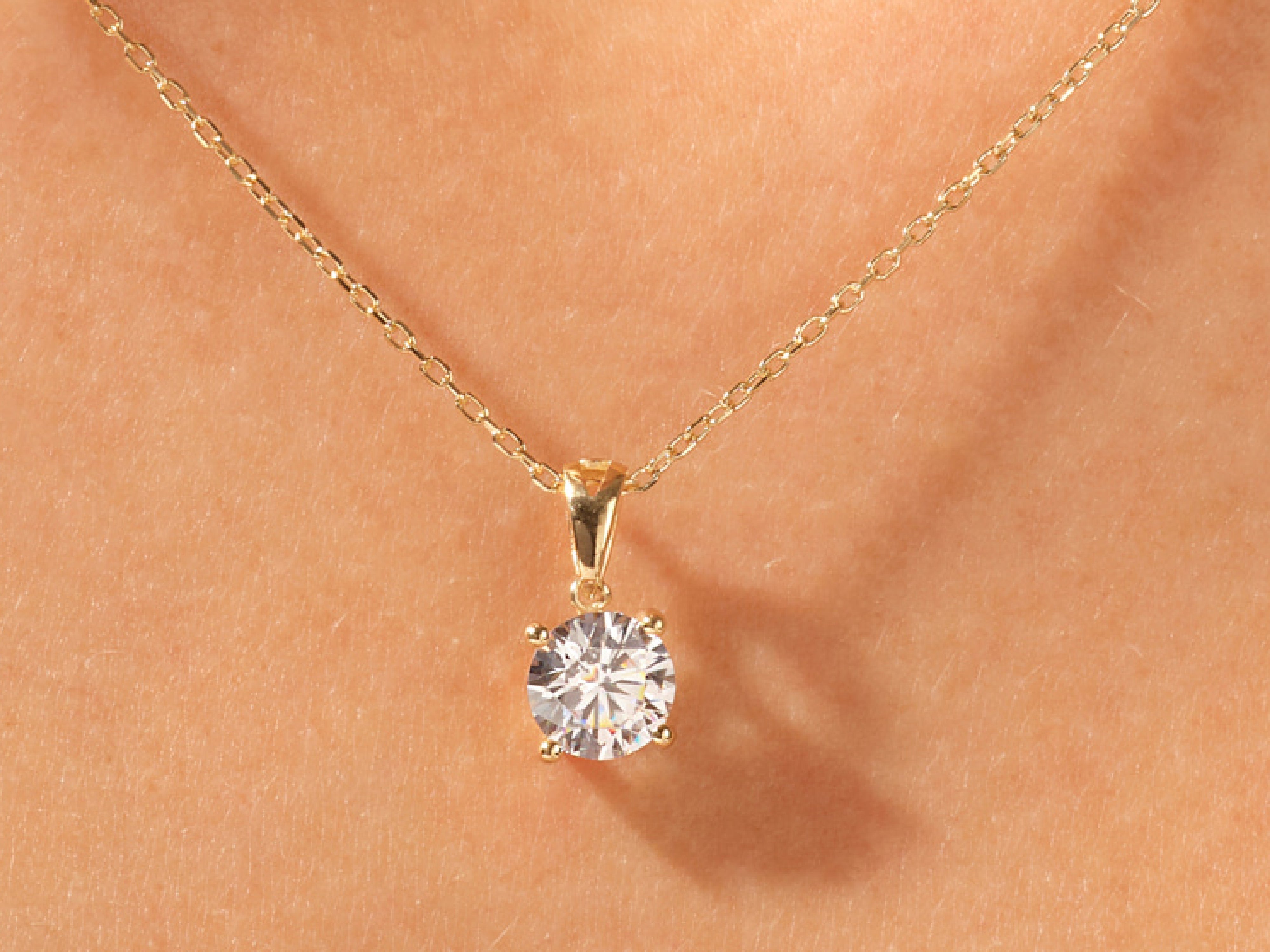 Solitär Labordiamant-Anhänger im Rundschliff  (1.00 CT)