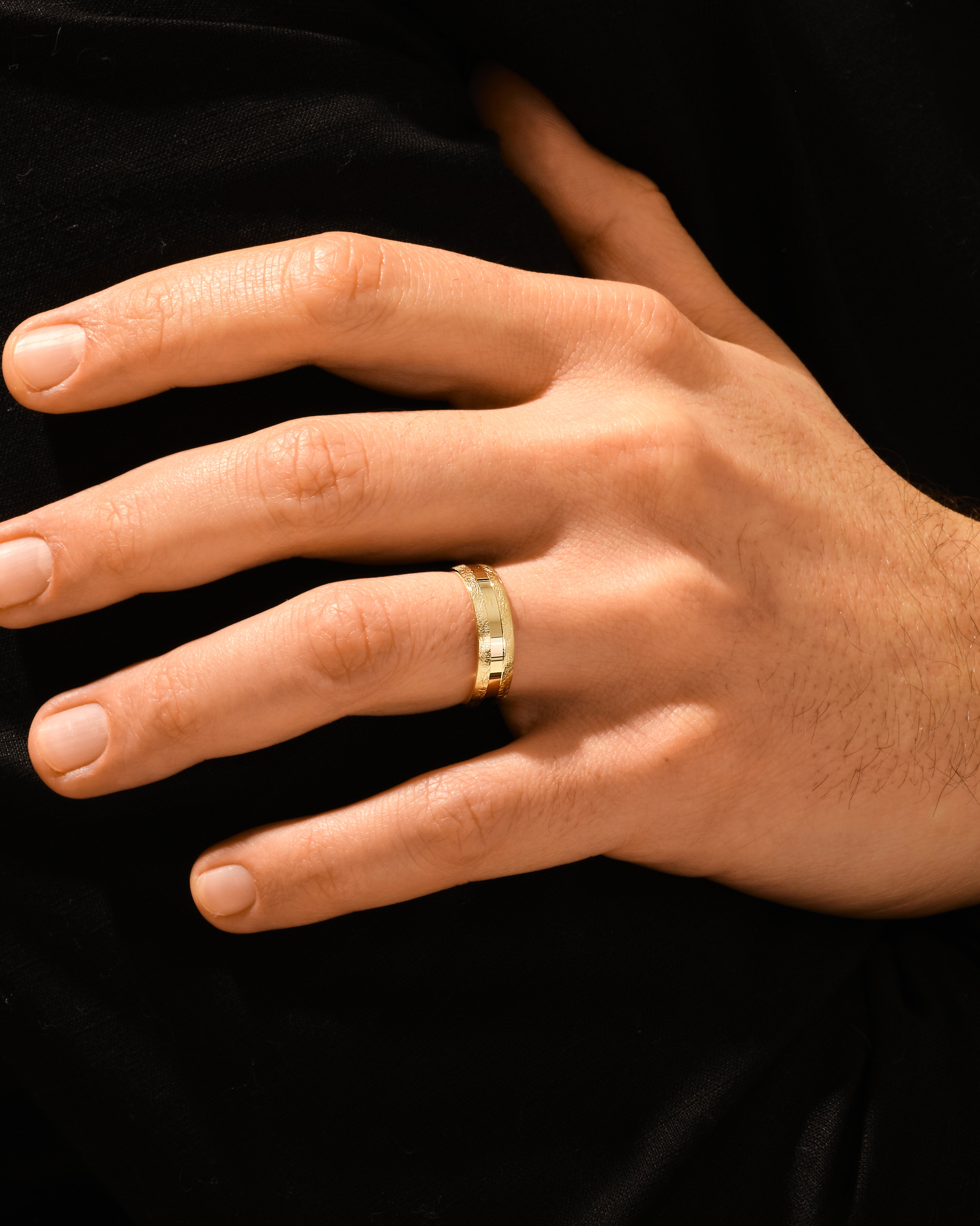 6mm Herren-Gold-Ehering - Gerillt mit Eis-Matt-Finish