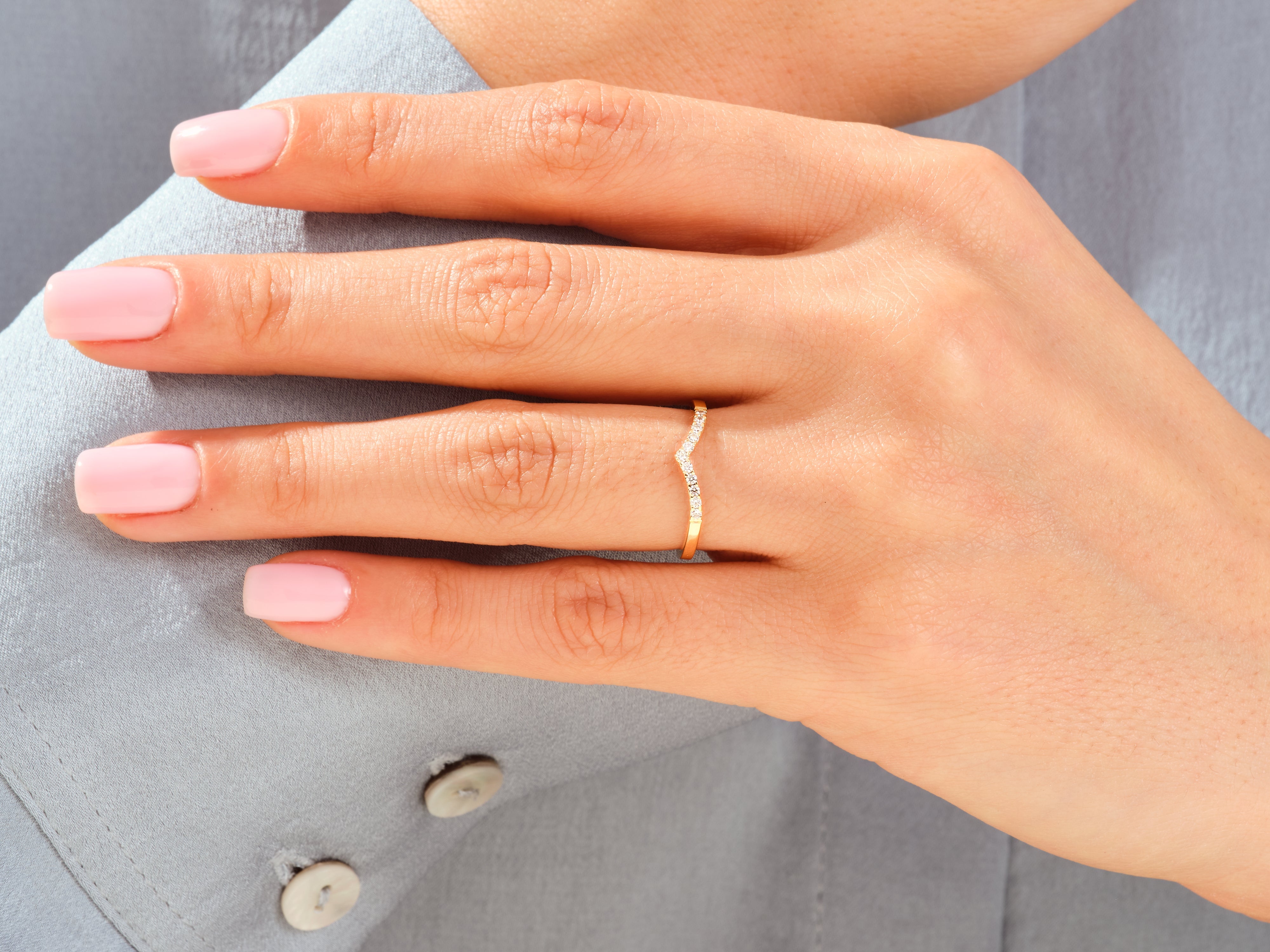 V-förmiger Diamant-Ehering